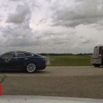 Canada Tesla driver charged over 'napping while speeding'
