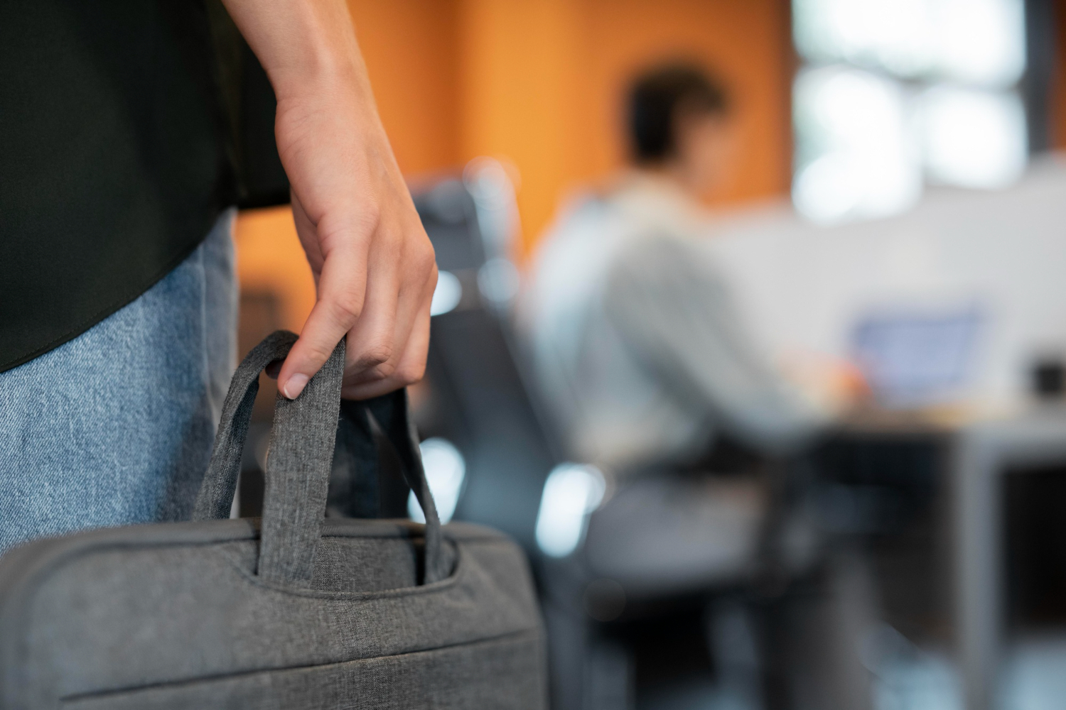 4 Major Benefits of Promotional Conference Bags