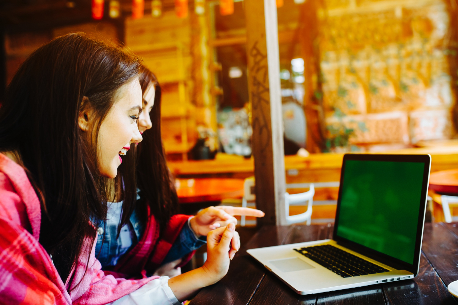 Internet Chicks How To Become A Modern Digital Personality